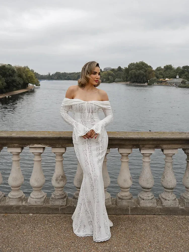 Ivory Lace Mermaid Dress - Off-Shoulder & vintage style