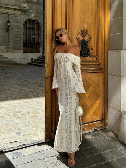 Ivory Lace Mermaid Dress - Off-Shoulder & vintage style